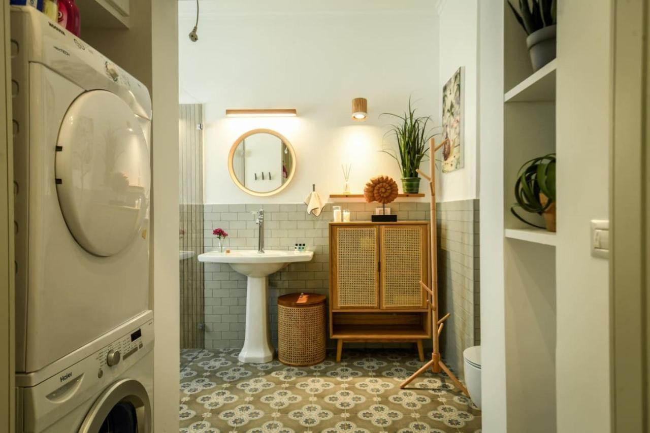 Apartment Charming 2br With A Breathtaking Patio In The Heart Of The With Shelter By Sea N' Rent *